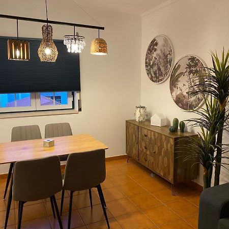 Country Town Apartment Almeirim Eksteriør bilde