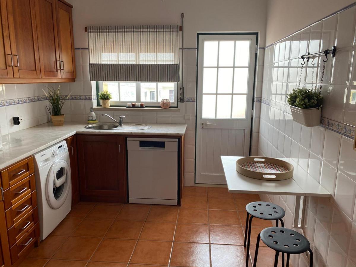 Country Town Apartment Almeirim Eksteriør bilde